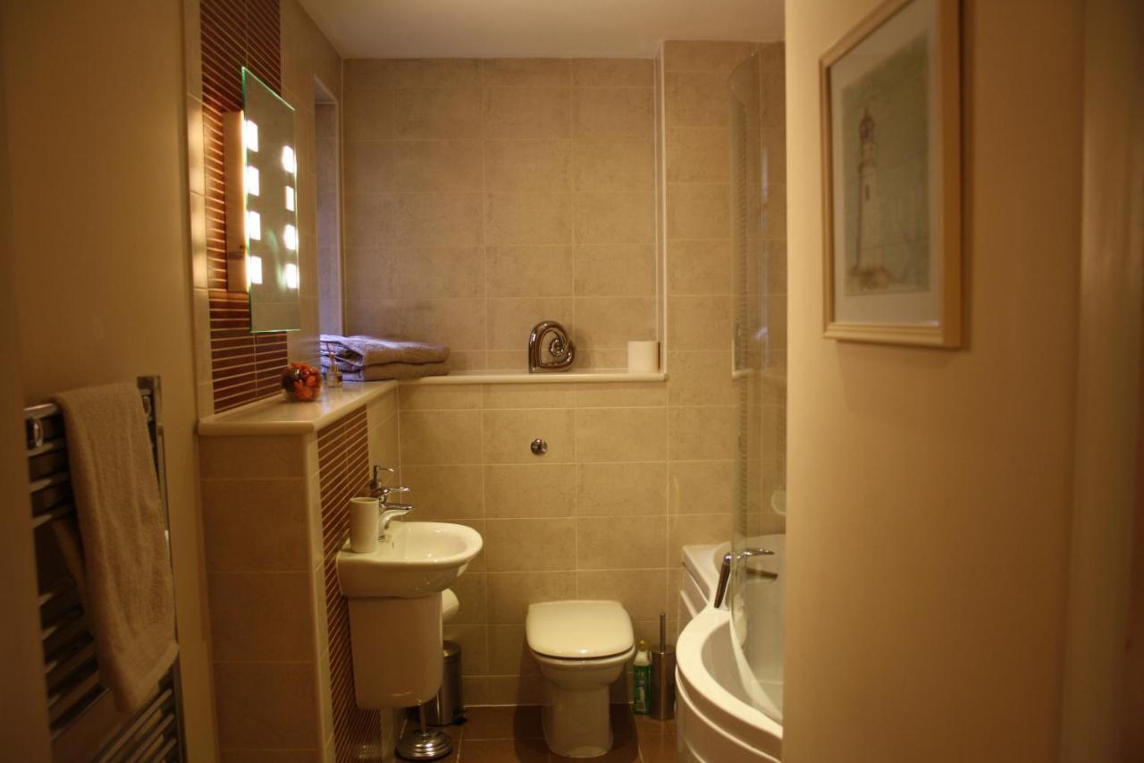 Canterbury Elms Court Appartement Kamer foto