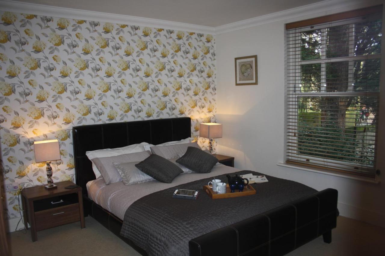 Canterbury Elms Court Appartement Kamer foto