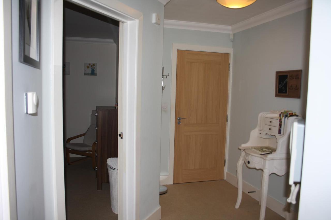 Canterbury Elms Court Appartement Kamer foto